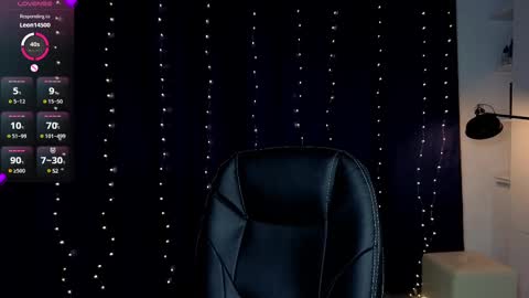 Anna online show from February 2025 05:19:02 PM