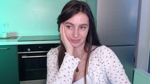 Snapshot of liliatlu chatting on April 2026 02:51:02 AM Lilu online show from April 2026 02:51:02 AM