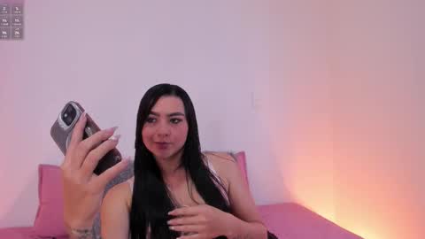   online show from December 2025 08:50:02 PM