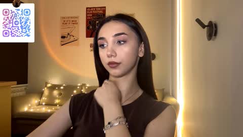 Lina online show from February 2026 10:19:01 PM