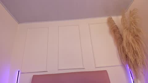 Lilly online show from September 2025 12:23:02 AM