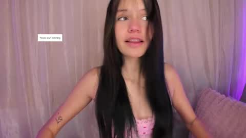 Snapshot of lilily_lv chatting on June 2026 02:17:02 PM Lilly online show from June 2026 02:17:02 PM