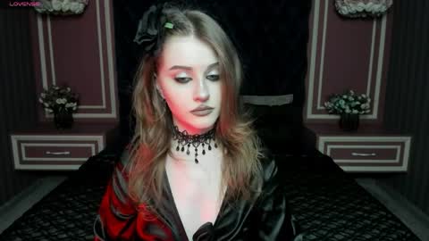 lilit_el_ online show from May 2026 04:44:02 PM