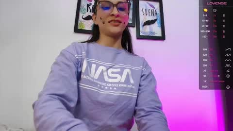 Snapshot of lilith01_ chatting on October 2025 10:28:02 PM Leidy online show from October 2025 10:28:02 PM