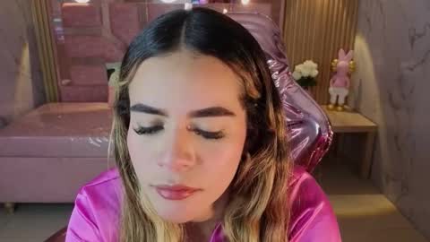 Lilith  online show from February 2026 08:07:01 PM