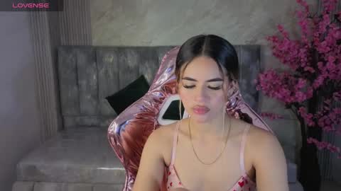 Snapshot of lilith4_s chatting on May 2026 08:13:02 PM Lilith online show from May 2026 08:13:02 PM