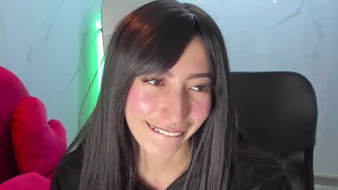 Snapshot of lilith_cooper20 chatting on November 2025 11:15:01 PM lilith cooper20 online show from November 2025 11:15:01 PM