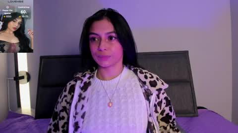 Snapshot of lilith_petit_ chatting on June 2026 02:11:01 PM Lili petit online show from June 2026 02:11:01 PM