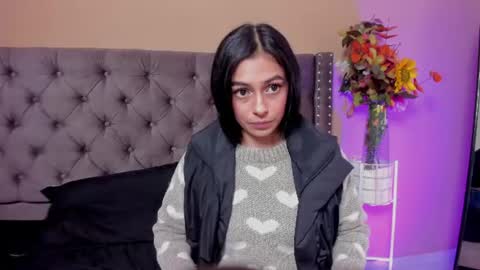 Snapshot of lilith_petit_ chatting on July 2026 03:36:02 PM Lili petit online show from July 2026 03:36:02 PM