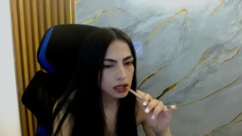 Snapshot of lilith_rose_hh chatting on May 2026 04:22:01 PM lilith rose online show from May 2026 04:22:01 PM
