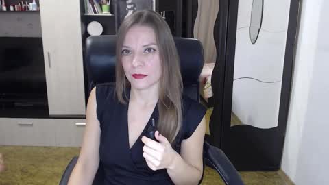 lilith small21 online show from October 2025 09:13:01 AM