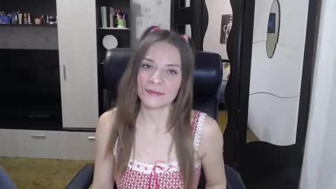 lilith small21 online show from January 2026 09:15:02 AM