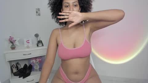 Alejandra  online show from September 2025 04:12:02 AM