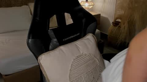 Snapshot of lilith_visser chatting on February 2026 07:10:01 PM L I L I online show from February 2026 07:10:01 PM