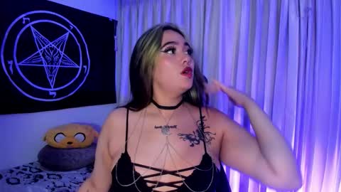 Lilith online show from December 2025 03:58:02 AM