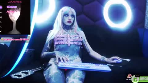 Snapshot of lilithlevis chatting on March 2026 08:33:01 AM Tifon Mary - Indepent model online show from March 2026 08:33:01 AM