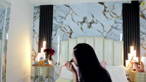 Lilith  online show from October 2025 04:37:01 AM