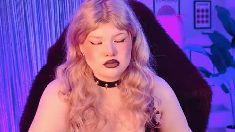 LilithNelson online show from April 2026 02:27:02 AM