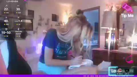 Snapshot of lilithohfish chatting on October 2025 01:32:02 PM Lilithohfish online show from October 2025 01:32:02 PM