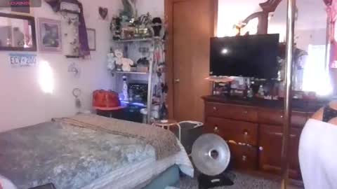 Lilithohfish online show from March 2026 02:33:02 PM