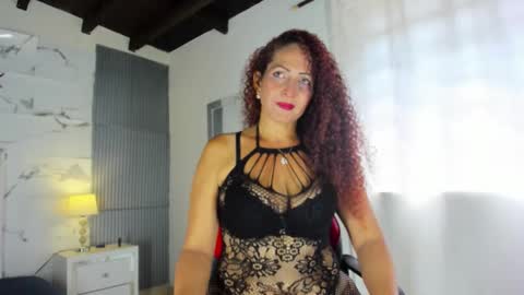 lilithphillis1 online show from December 2025 05:18:02 PM