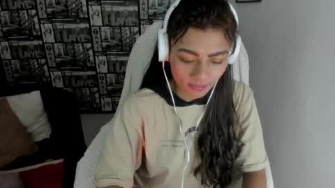 lilithsabeth online show from February 2025 03:39:02 AM