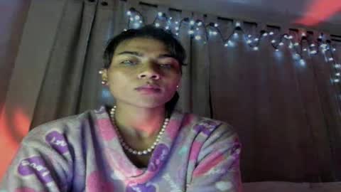 lilithsabeth online show from April 2026 02:20:01 AM