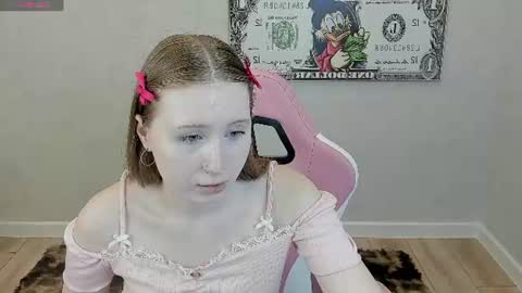  Lili Tiny  GMT2 3-10AM  MonTueWedThuSat online show from June 2026 01:15:01 AM