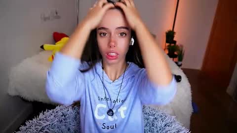 Lill Dayna online show from January 2026 09:35:01 AM