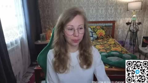 Snapshot of lill_mary chatting on May 2026 12:50:01 AM Maria online show from May 2026 12:50:01 AM
