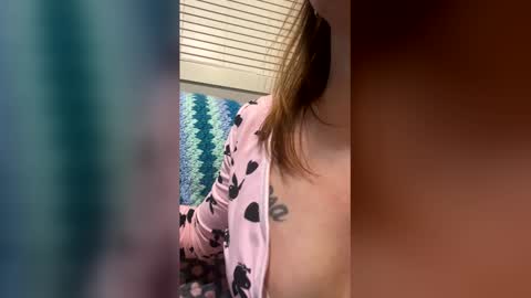 lillhotty7569 online show from March 2026 11:05:02 AM