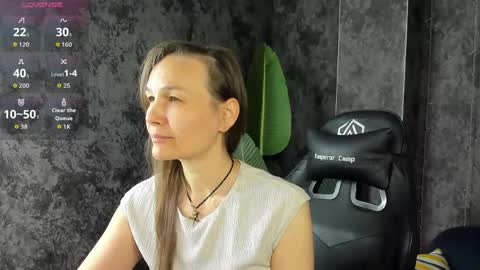 Snapshot of lillian_white1 chatting on May 2026 01:00:01 AM lillian_white1 online show from May 2026 01:00:01 AM