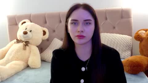 Snapshot of lilliana_moon chatting on March 2026 10:39:01 AM lilliana_moon online show from March 2026 10:39:01 AM