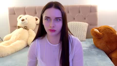 lilliana_moon online show from April 2026 09:19:01 AM