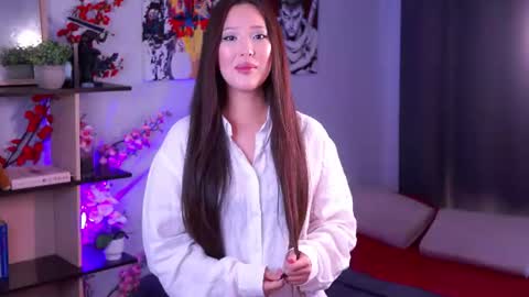 Snapshot of lillie_sun chatting on June 2026 02:29:02 PM lillie_sun online show from June 2026 02:29:02 PM
