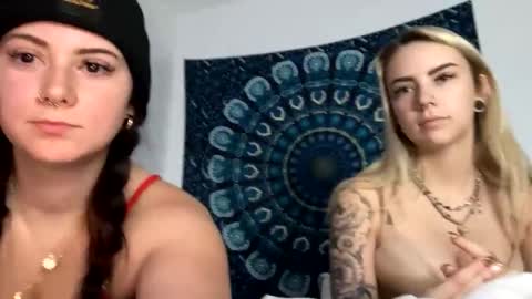 lillstephanie online show from October 2025 04:13:01 AM