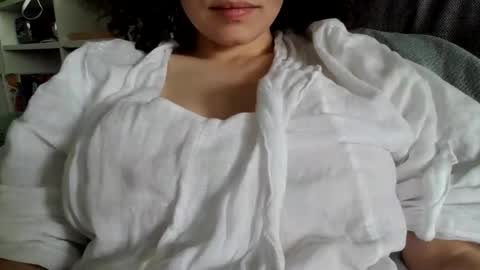 Snapshot of lilly49547 chatting on April 2026 03:54:01 PM Lilly online show from April 2026 03:54:01 PM