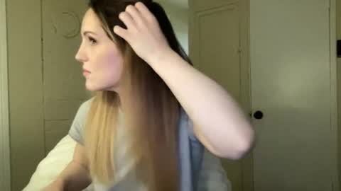 Snapshot of lilly_adams88 chatting on June 2026 02:53:01 AM lilly_adams88 online show from June 2026 02:53:01 AM