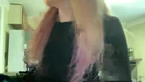 Snapshot of lilly_adams88 chatting on July 2026 10:14:01 PM lilly_adams88 online show from July 2026 10:14:01 PM