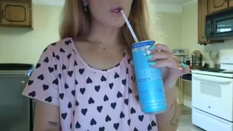 Snapshot of lilly_adams88 chatting on July 2026 10:15:02 PM lilly_adams88 online show from July 2026 10:15:02 PM