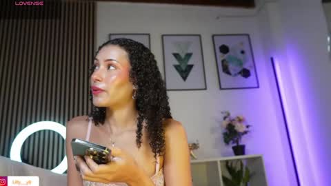 Snapshot of lilly_dollss chatting on June 2026 01:23:01 PM Sofia online show from June 2026 01:23:01 PM