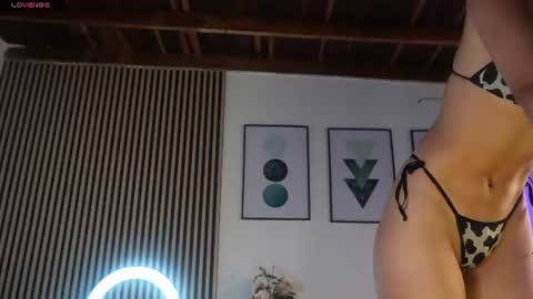 Snapshot of lilly_dollss chatting on July 2026 01:25:01 PM Sofia online show from July 2026 01:25:01 PM
