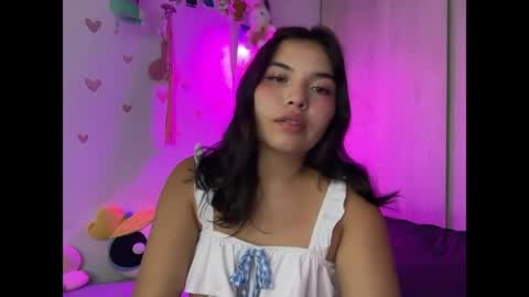 Lilly  online show from April 2026 04:06:02 AM