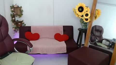 Lilly online show from July 2026 07:56:01 PM