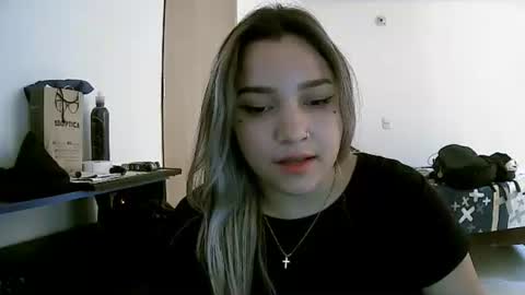 Sey - Lilly  online show from March 2026 07:33:01 PM