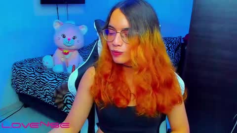 Lilly3 online show from April 2026 06:19:01 AM