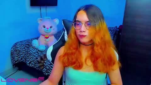 Lilly3 online show from April 2026 03:33:02 AM