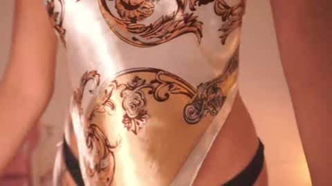 Snapshot of lillythompson_ chatting on June 2026 10:35:02 PM Lilly Thompson online show from June 2026 10:35:02 PM