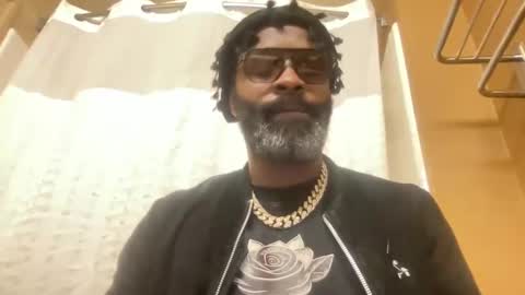 Snapshot of lilnasty100 chatting on November 2025 04:40:02 AM lilnasty100 online show from November 2025 04:40:02 AM