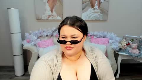 Snapshot of lilolewins chatting on January 2025 12:43:02 AM LiloLewins online show from January 2025 12:43:02 AM